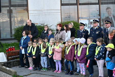 2025-11-14_Metika Prizig svec za zrtve prometnih nesrec_043